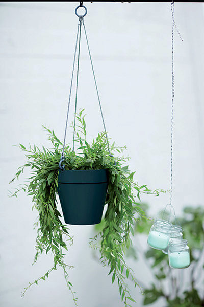 Hanging Pot white Hanging Pot white